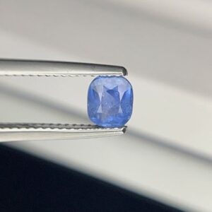 AIG Certified 0.85-Cts Natural Blue Sapphire